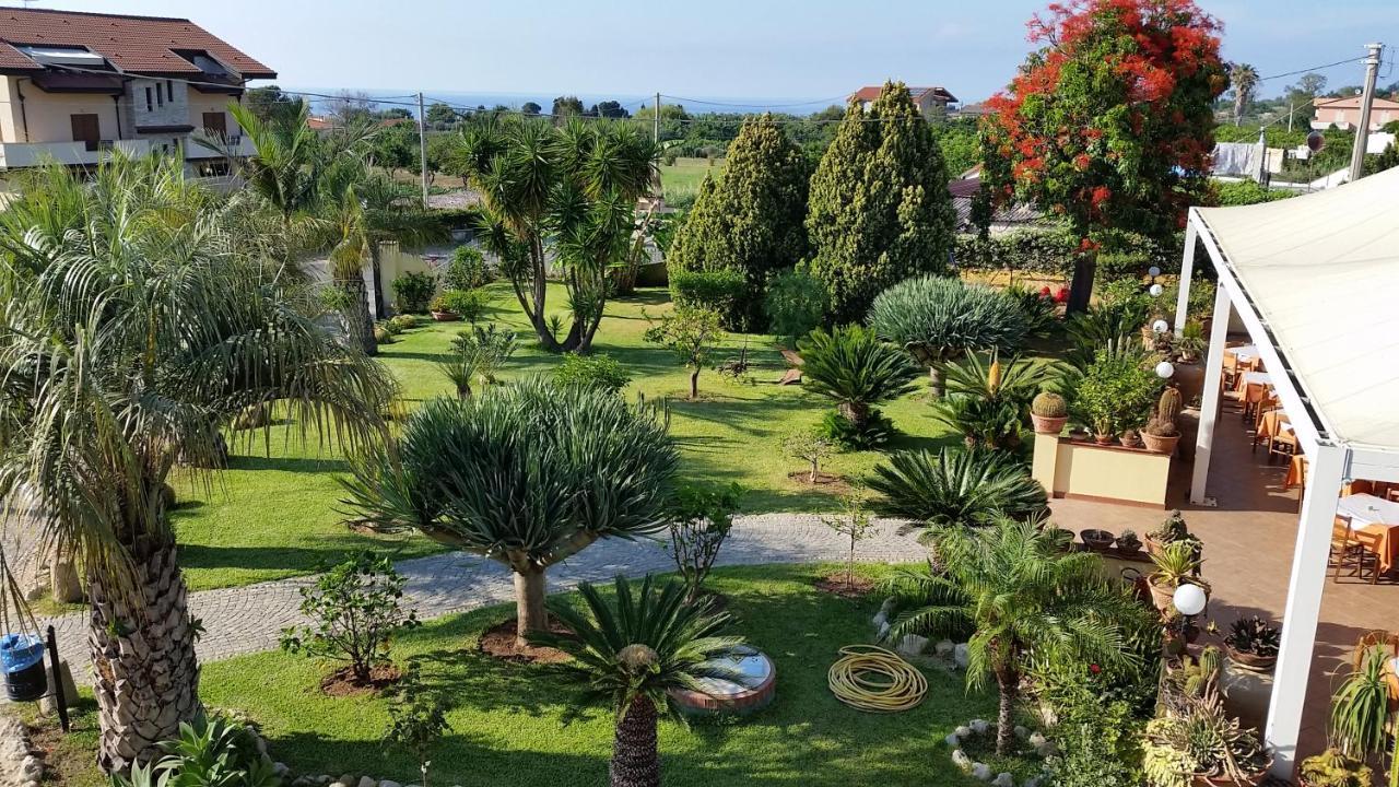 Hotel Damanse Santa Domenica  Kültér fotó