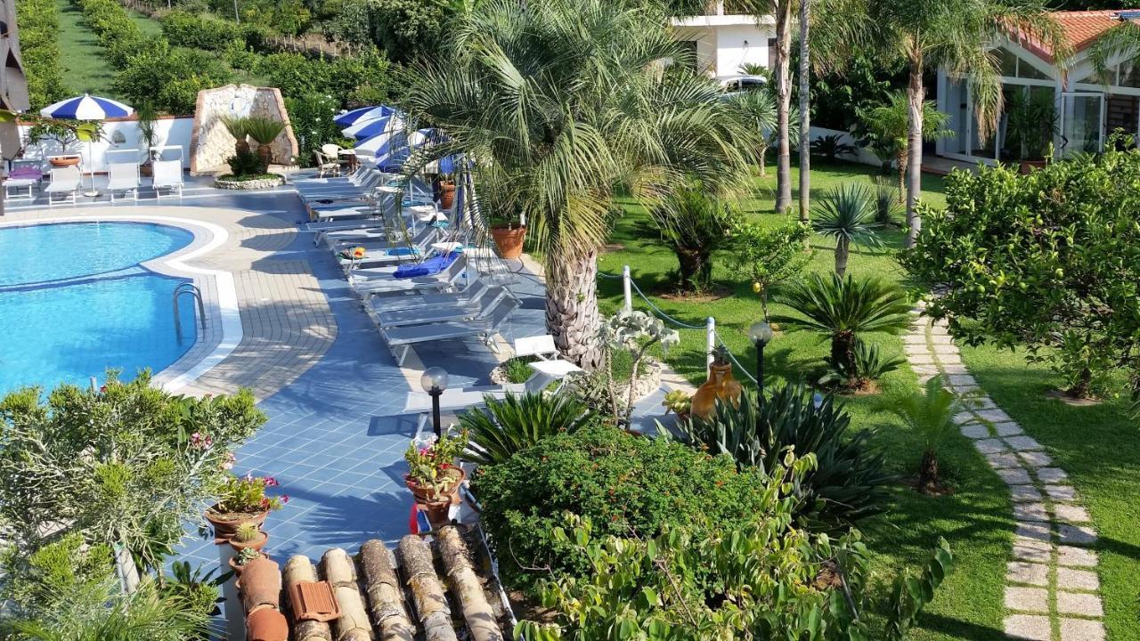 Hotel Damanse Santa Domenica  Kültér fotó